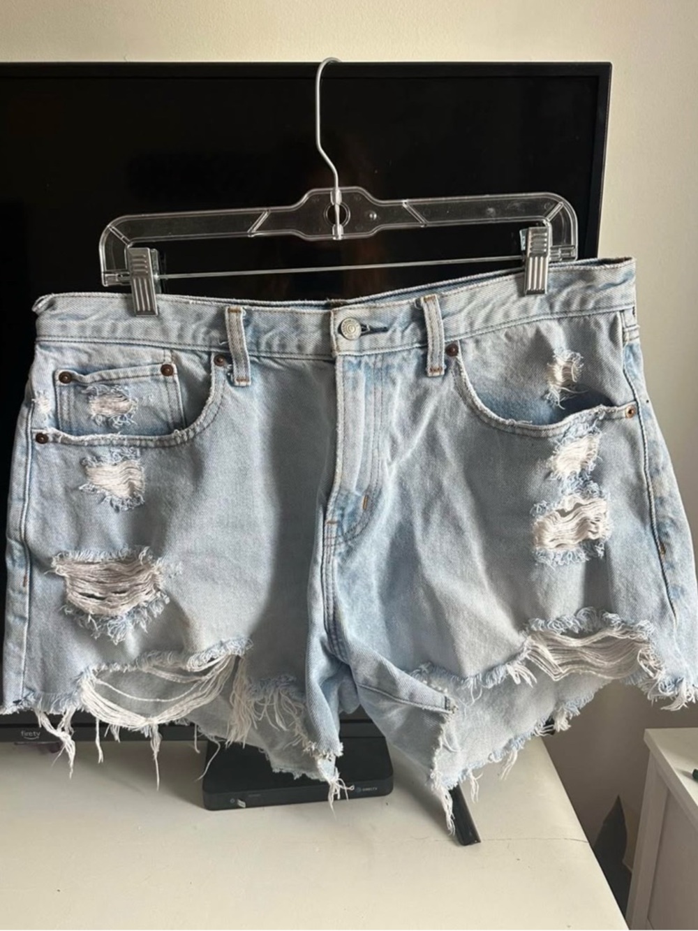 Abercrombie Curve Love The Boyfriend Short Mid Rise